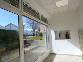 Local comercial en alquiler en Alisal - Cazoña - San Román en Santander