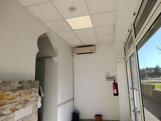 Local comercial en alquiler en Alisal - Cazoña - San Román en Santander