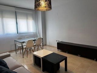 Piso en alquiler en Huerta Rosales - Valdepasillas en Badajoz