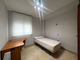 Piso en alquiler en Huerta Rosales - Valdepasillas en Badajoz