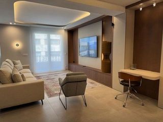 Piso en alquiler en Plaza España - Villa Pilar - Reyes Católicos - Vadillos en Burgos