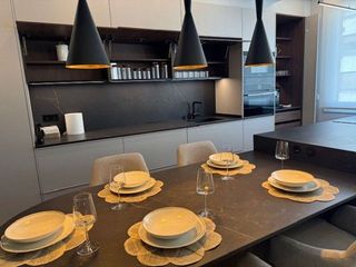 Piso en alquiler en Plaza España - Villa Pilar - Reyes Católicos - Vadillos en Burgos