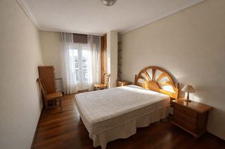 Piso en alquiler en Puerto Chico en Santander