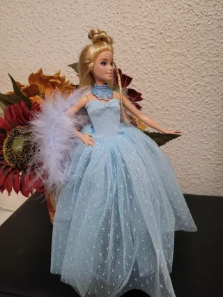 Muñeca Barbie Vestido Azul