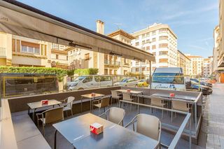 Local comercial en venta en Ensanche en Pamplona