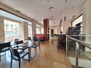 Local comercial en venta en Ayuntamiento - Centro en Alzira