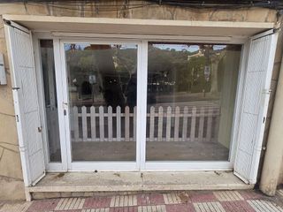 Local comercial en alquiler en Teià