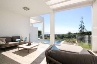 Casa adosada en alquiler en Nagüeles Alto en Marbella