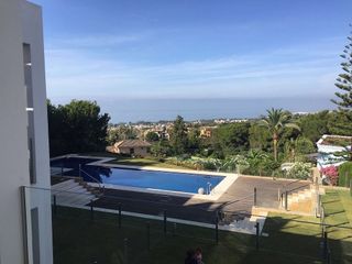 Casa adosada en alquiler en Nagüeles Alto en Marbella
