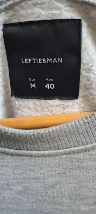 Camisola cinzenta de fato-de-treino