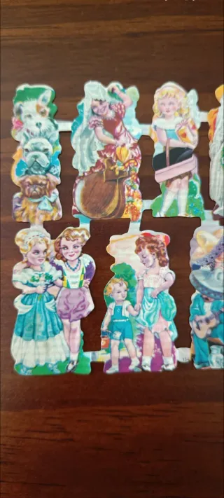 Lámina Cromos Troquelados EVA