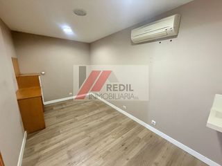 Local comercial en alquiler en Betanzos