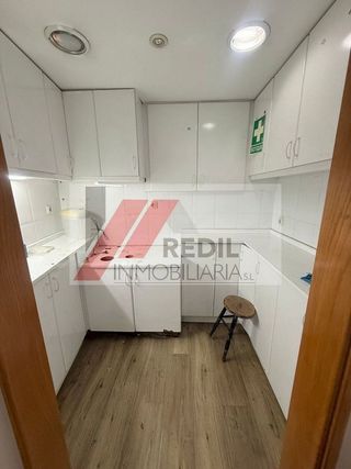Local comercial en alquiler en Betanzos