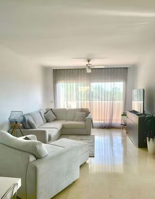 Piso en alquiler en Elviria en Marbella