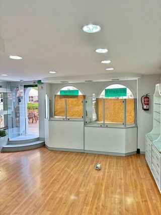 Local comercial en venta en Santa Marina - La Paz en Badajoz