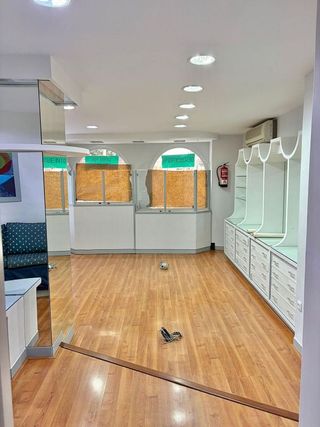 Local comercial en venta en Santa Marina - La Paz en Badajoz