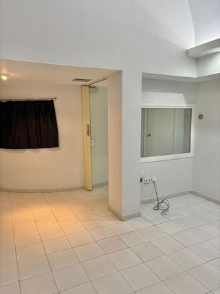 Local comercial en venta en Santa Marina - La Paz en Badajoz