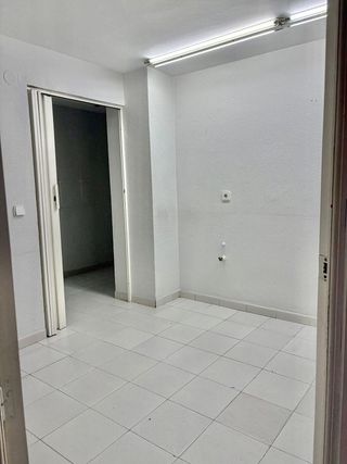 Local comercial en venta en Santa Marina - La Paz en Badajoz