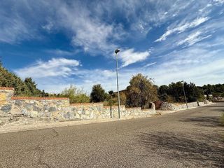 Terreno en venta en Los Cigarrales-La Bastida en Toledo