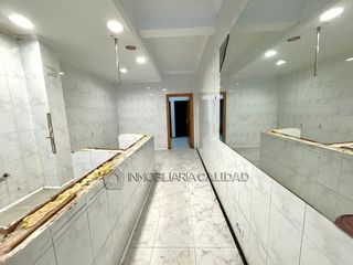 Local comercial en venta en Fuentecillas - Universidades en Burgos