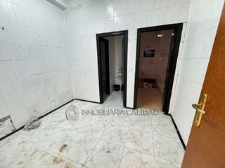 Local comercial en venta en Fuentecillas - Universidades en Burgos