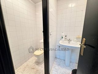Local comercial en venta en Fuentecillas - Universidades en Burgos