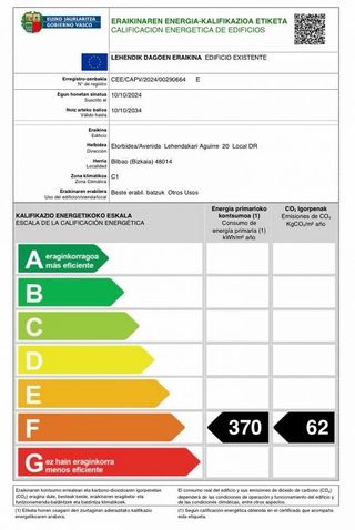 Local comercial en venta en San Pedro de Deusto-La Ribera en Bilbao