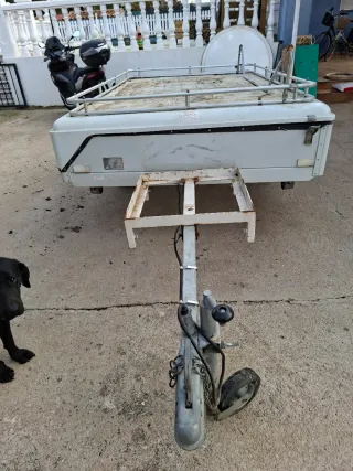 Tienda de campaña con remolque  Comanche montana