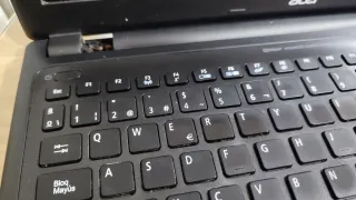 Portátil Acer Aspire V5 i3 con Windows 11