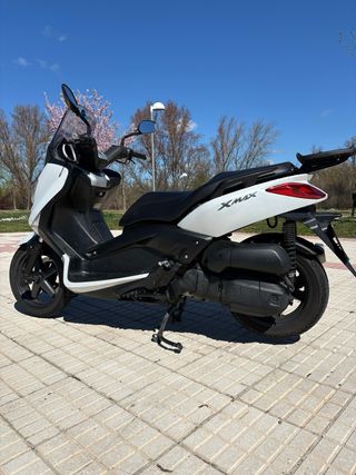 Yamaha XMAX 125 cc