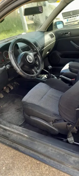 Volkswagen Golf 2003