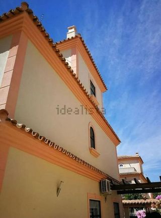 Casa pareada en venta en Zona Universitaria  en Bormujos