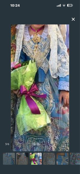 Traje de Fallera Azul y Multicolor