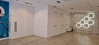 Local comercial en alquiler en Centro en Vitoria-Gasteiz
