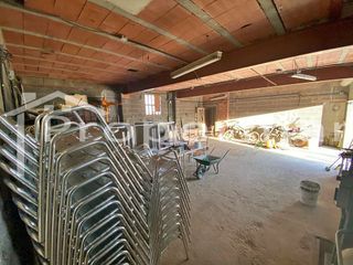 Nave industrial en venta en Parets del Vallès