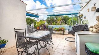 Casa adosada en venta en La Siesta - El Salado - Torreta en Torrevieja