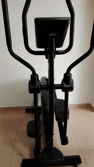 Bicicleta Elíptica BH Fitness BE2380