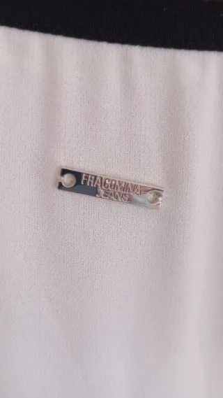 Vestido secretaria blanco y gris