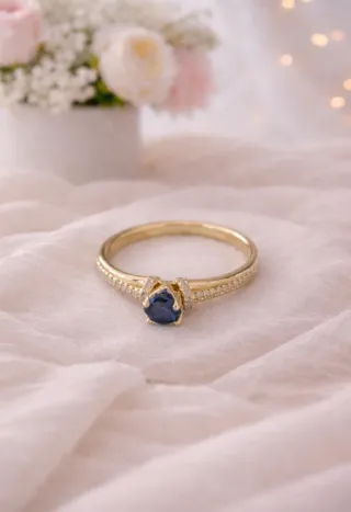 Anillo oro laminado 14k Piedra Azul Marino y circo