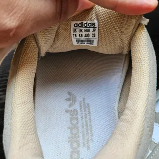 Zapatillas Adidas Campus Beige y Blancas