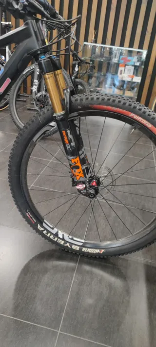 Bicicleta BMC Fourstroke 01