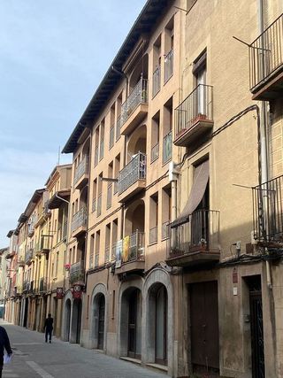 Edificio en venta en Santa Clara-Caputxins-Hospital en Vic