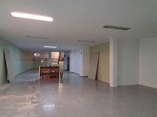 Edificio en venta en Utiel