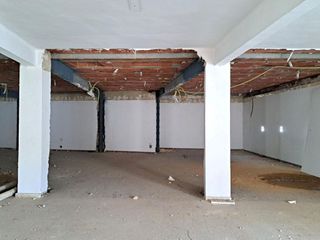 Edificio en venta en Utiel