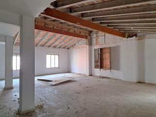 Edificio en venta en Utiel