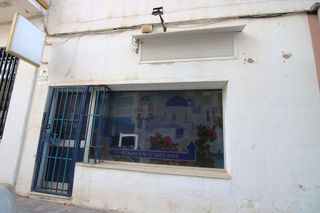 Local comercial en venta en Los Boliches en Fuengirola