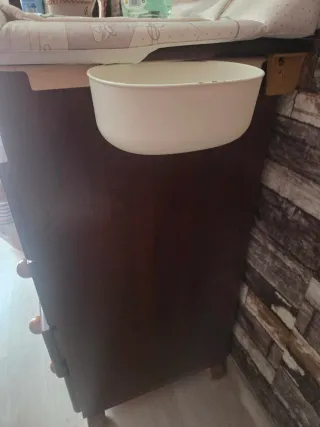 Cómoda bañera bebé madera