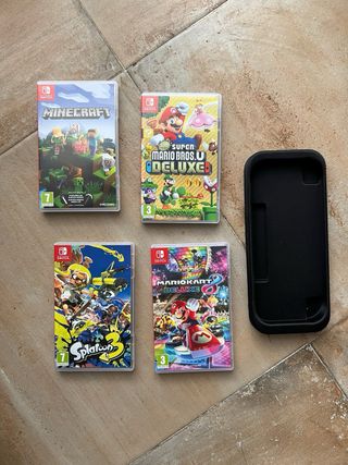 Nintendo Switch + 4 Juegos y Funda