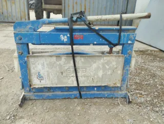 Cortadora de baldosas de terrazo