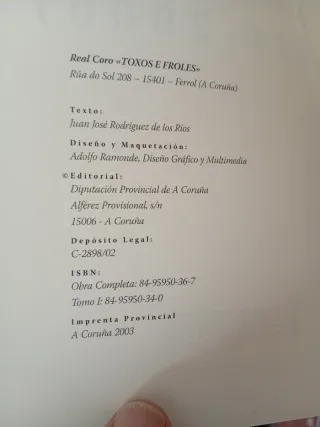 Dos libros del Real Coro "toxos e froles"